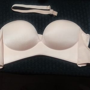 The Famous Jessibra - No Wires - 38 C-Super push them up bra.
